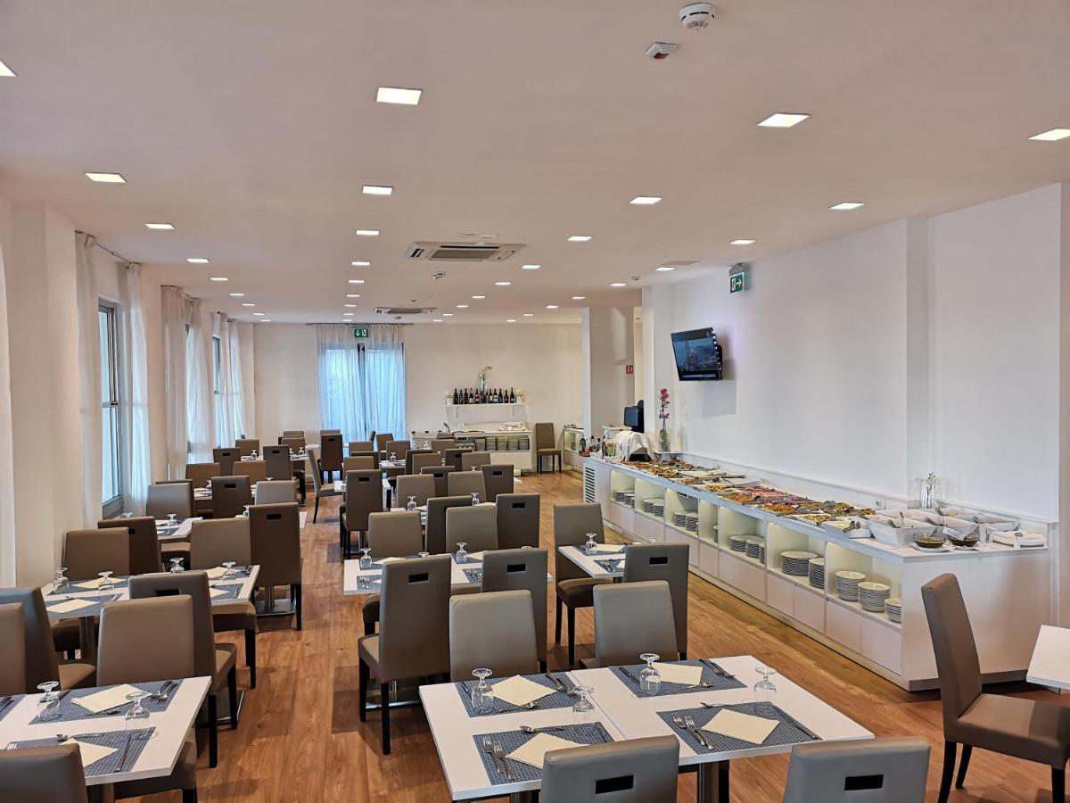 Hb Hotels Orchidea Blu Rimini Esterno foto