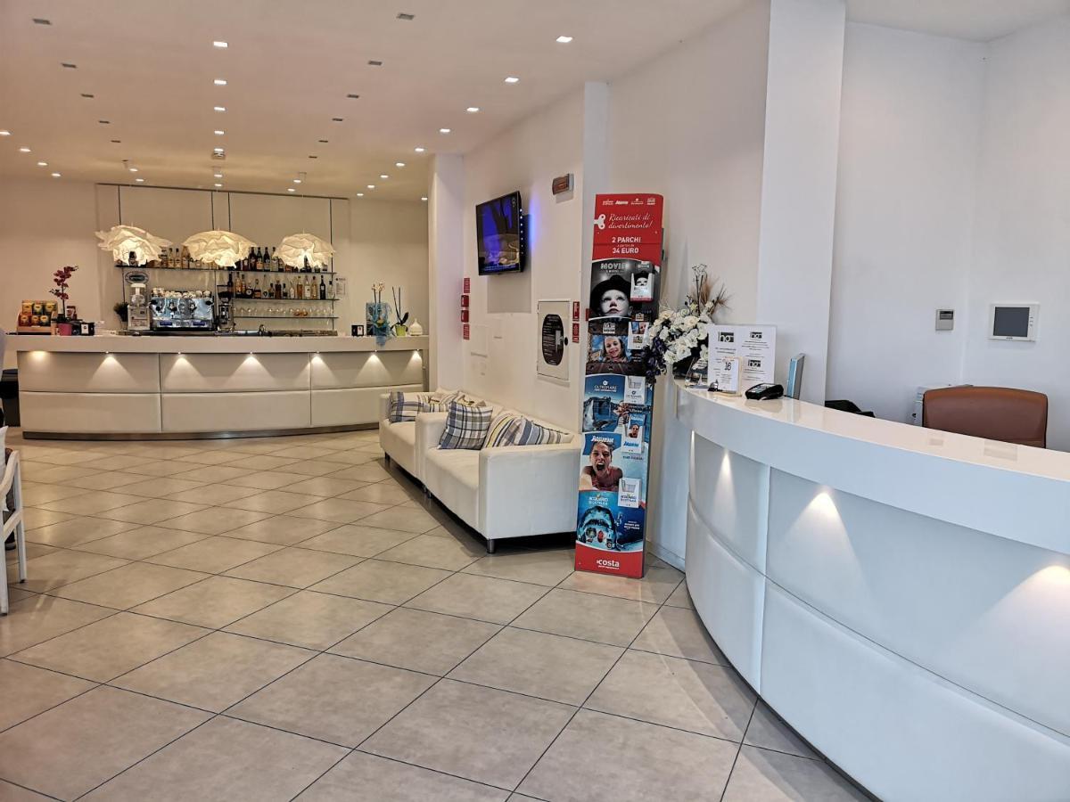 Hb Hotels Orchidea Blu Rimini Esterno foto