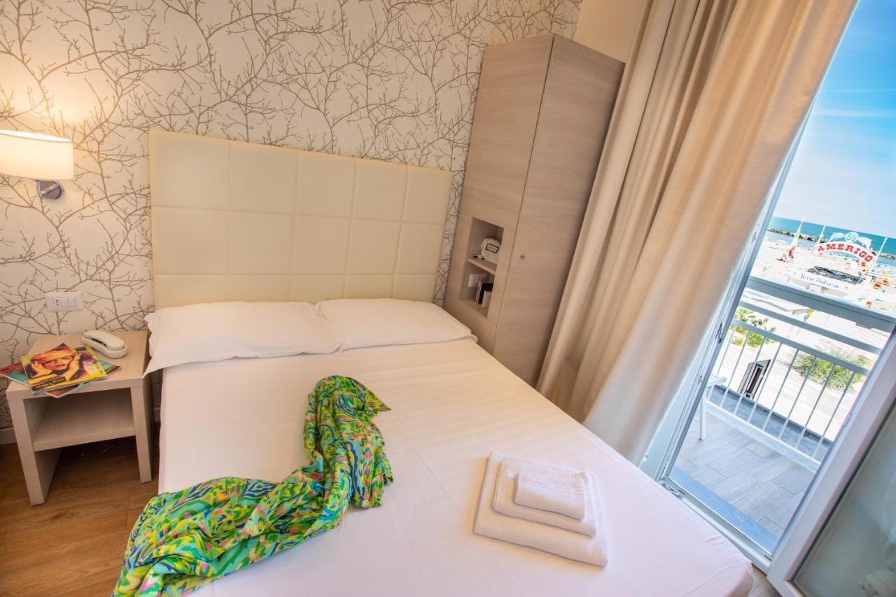 Hb Hotels Orchidea Blu Rimini Esterno foto