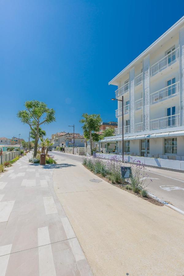 Hb Hotels Orchidea Blu Rimini Esterno foto