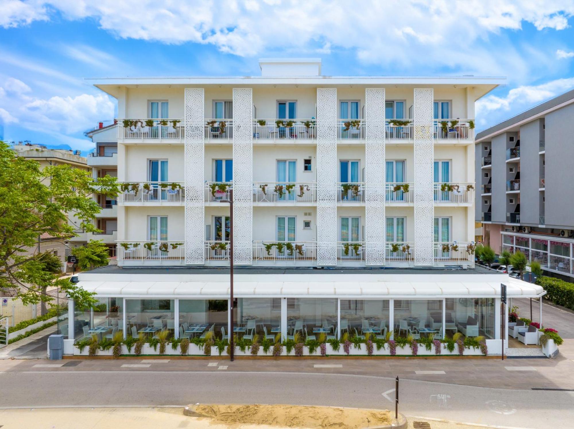 Hb Hotels Orchidea Blu Rimini Esterno foto