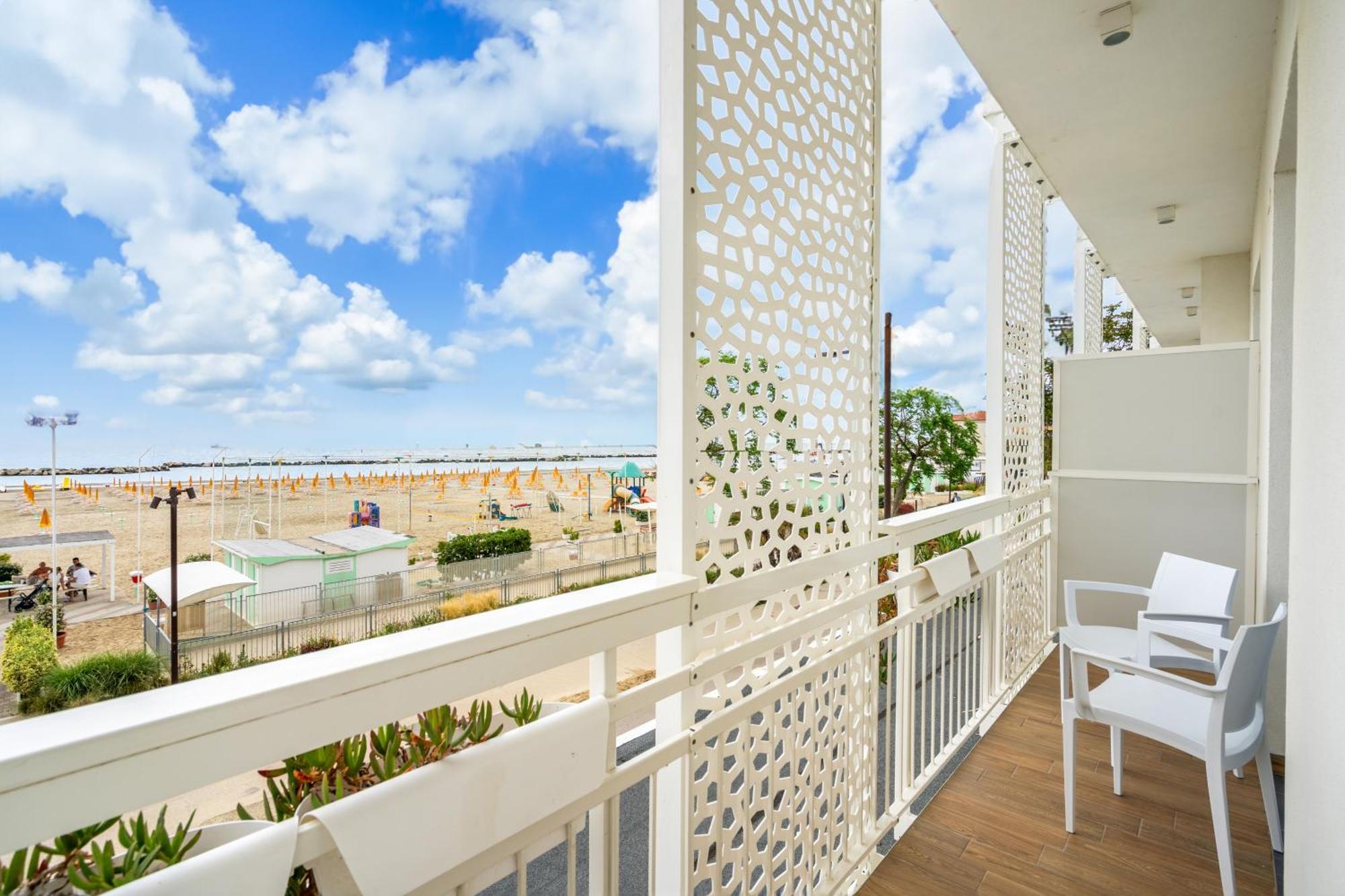Hb Hotels Orchidea Blu Rimini Esterno foto