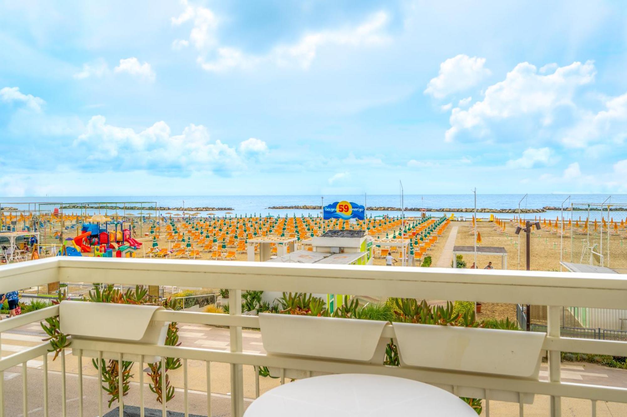 Hb Hotels Orchidea Blu Rimini Esterno foto